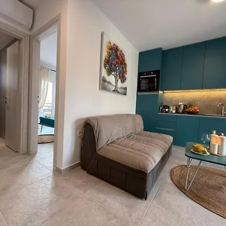 Maria One Bedroom 2